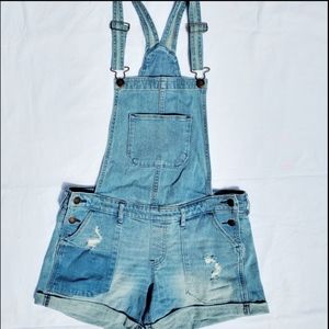 Hollister short overalls